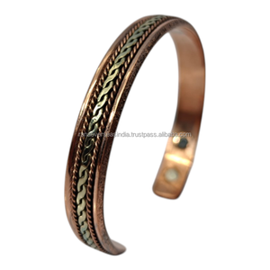 Brazalete Magnético de Cobre Puro para Hombres y Mujeres, Terapia Curativa, Alivio del Dolor de Artritis y Equilibrio Energético - Product Image 1