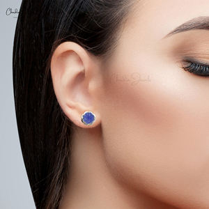 Pendientes florales de tanzanita en oro blanco de 14k, 8mm, con engaste de púas, piedras preciosas talladas, joyería para mujer a precio mayorista - Product Image 4