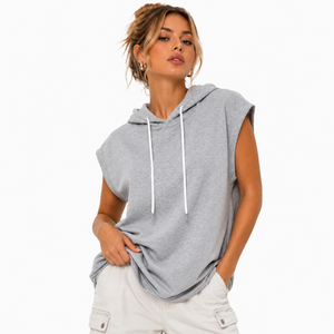 Camiseta sin mangas con capucha gris jaspeado OEM de fábrica, estilo relajado para mujer, ligera, personalizable, ropa deportiva en blanco, para todas las estaciones. - Product Image 5