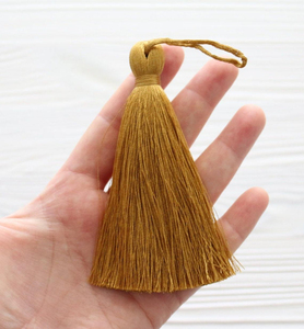Petits pompons en coton argenté de 2 cm, écologiques, avec épingle de sûreté, pour la fabrication de bijoux, pendentifs Mala de yoga, fournitures de bricolage, badges - Product Image 1