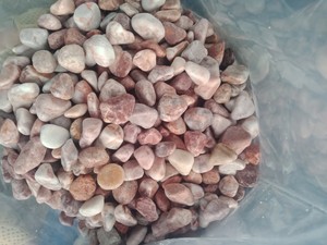 Top Sale Natural Pink <b>Pebble</b> Stone Gravel Eco-Friendly Durable for Garden Landscaping Decoration - Product Image 4