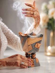 Brûleur d'encens Bakhoor FAIZA CRAFT, Medkhan, artisanal, respectueux de l'environnement, durable, bois de santal de qualité supérieure de l'Uttar Pradesh, aromatique - Product Image 4
