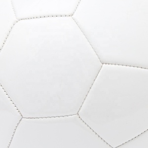 Ballons de football professionnels 12 panneaux, taille standard de match, sur mesure, vente en gros, matériau durable de haute qualité, légers - Product Image 5