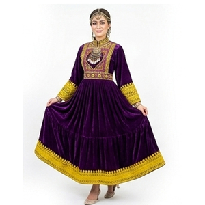 Vestido Afgano Tradicional de Terciopelo Morado Hecho a Mano, Vestido de Verano de Alta Calidad en Viscosa y Seda, Ropa Femenina, Vestido Kuchi Afgano - Product Image 4