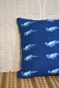 Housse de coussin en coton imprimé au bloc indigo, faite à la main, décorative - Product Image 4