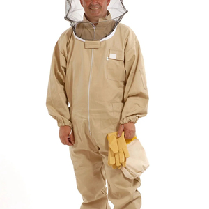 Combinaison d'apiculture de sécurité avec voile et gants, coupe régulière, couleur beige, fournisseur Pakistan - Product Image 1