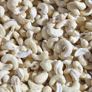 Hot Sale 2025 Cashew <b>Nuts</b> Wholesale W180 Vietnam Cashew <b>Nut</b> <b>Kernels</b> Grade Ww320 Santigo Cashew Vietnam Ready To Ship - Product Image 1