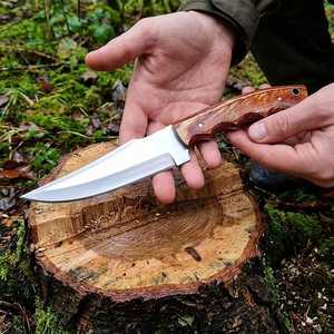 Cuchillo de Caza y Camping Hecho a Mano, Acero 440C, con Mango de Madera, Personalizado con Funda de Cuero, Venta Caliente - Product Image 4