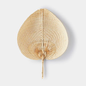 Éventail miniature en feuilles de palmier à prix compétitif, fabriqué au Vietnam, excellente qualité, éventails en bambou artisanaux. - Product Image 6