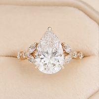 Élégant Solitaire en Or Blanc 14K, Coupe Poire 13x8mm, Moissanite VVS 3 Carats, Cadeau Religieux Personnalisé pour Mariage ou Fête pour Femme IGI