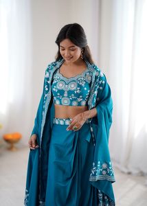 Sari en soie Creep au design exclusif et élégant avec chemisier raffiné, style ethnique tendance, dernière collection, tenue de soirée indienne modeste pour femme - Product Image 5