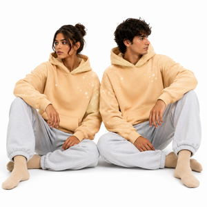 Sweat à capuche unisexe personnalisé 2027 en polaire avec poche kangourou et détails scintillants en cristal – Streetwear Y2K personnalisé – Vente en gros B2B pour acheteurs américains - Product Image 3