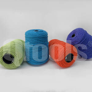 Prêt Stock 500g 3ply Logo Personnalisé 100% Nouvelle-Zélande Laine Tufting Fil De Laine Avec Cône Ig Épaisseur pour Tapis Tufting Gun - Product Image 3