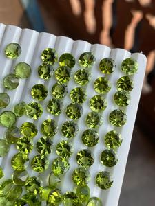 Peridoto Natural de Arizona, Corte Brillante Redondo, Gema Verde Suelta de 7MM, 1.30CTS, S.F.GEMS - Product Image 1