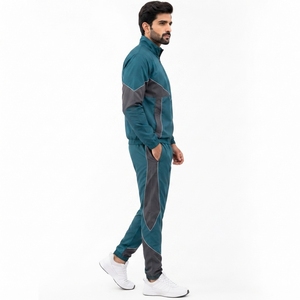 Conjunto Deportivo Cortavientos para Hombre, Chaqueta Ligera de Tela de Poliéster Resistente, Pantalones a Juego, Construcción Resistente al Agua, Estilo Casual - Product Image 3