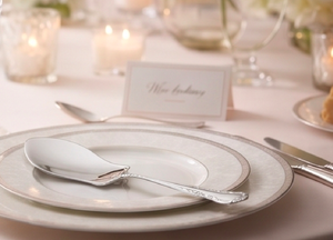 Vintage Style Cake Server With Lightweight Handle Dishwasher Safe Perfect <b>For</b> Wedding Dessert Table And Party Use - Product Image 3
