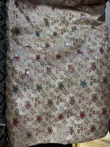 ผ้าแจ็คการ์ดลายดอกไม้ BHAKTI TEXTILE ผ้าถักไนลอน 100% ผ้าโบรเคด น้ำหนักปานกลาง 120GSM ผ้าตกแต่งสำหรับงานแต่งงาน ชุดเดรส - Product Image 1