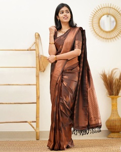 Sari en soie traditionnel avec bordure Zari et pièce de blouse pour femme, couleur marron, pour mariage et occasions spéciales - Product Image 5