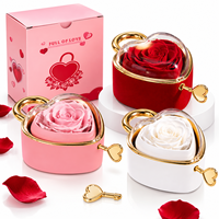 Kotak Kemasan Kalung Cincin Bunga Abadi Terawetkan Berbentuk Hati dengan Kunci Lipat dan Mawar untuk Hadiah Hari Valentine