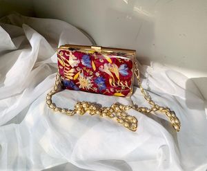 Resin Pressed Flower <b>Bag</b> Sobral Metalique Linda Purse Orlando White & Gold Resin Clutch <b>Bag</b> - Product Image 5