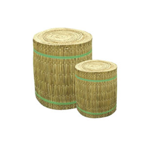 Tapis en jonc de pampa durable à base de plantes pour une décoration intérieure éco-responsable et pour soutenir les concepts de vie verte - Product Image 1