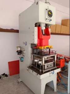 Presse à conteneurs en aluminium argenté entièrement automatique à grande vitesse 60 PPM, qualité industrielle, 440V, 30HP, machine de fabrication de barquettes alimentaires - Product Image 2