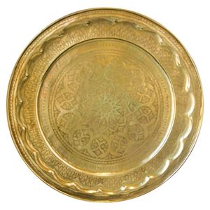 Plato decorativo de latón Royal Finish Mandi Thal para celebraciones culturales y empaques de regalo premium. - Product Image 1