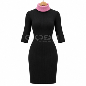 Robe moulante en tricot noir à col roulé avec contraste rose au niveau du cou et manches trois quarts de la marque Cosh International Sorority Sisterhood - Product Image 5