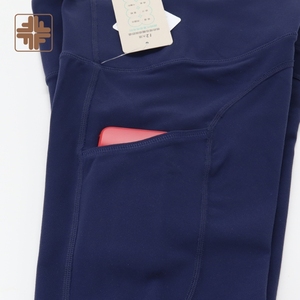 Leggings de compresión SUPPLEX para mujeres, para reducir el riesgo de lesiones - Product Image 5