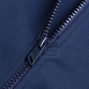 Survêtement pour homme, design moderne et élégant, tissu respirant, parfait pour l'entraînement, la course à pied et un style de vie actif quotidien. - Product Image 6