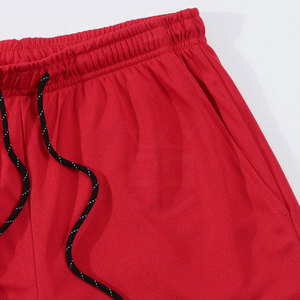Pantalones cortos de nylon para hombre hechos en Pakistán para uso en exteriores, con impresión de logotipo personalizado, talla grande, transpirables. - Product Image 4