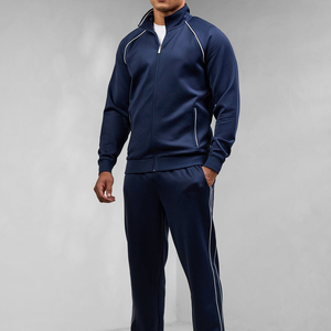 Ensemble de survêtements d'hiver personnalisés de haute qualité pour hommes, en coton uni, avec sweat à capuche zippé et pantalon de jogging, respirant et léger - Product Image 3