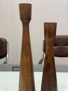 Support à bougies rustique moderne pour intérieur, centre de table de mariage, porte-bougie en bois style rustique, support à bougies en bois personnalisable - Product Image 5