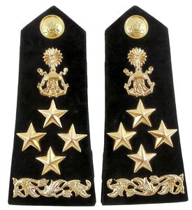 Exigence personnalisée uniforme broderie 100% fil étoile épaule épaulette planches d'épaule souple - Product Image 1