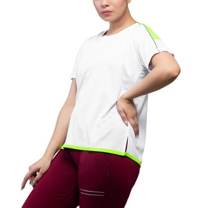 เสื้อยืดถักผู้หญิงคุณภาพสูงสำหรับฤดูร้อน ผลิตจากโรงงานขายส่ง รับสกรีนโลโก้ พิมพ์ลายดิจิตอล ผ้าฝ้าย 100% แห้งเร็ว - Product Image 4