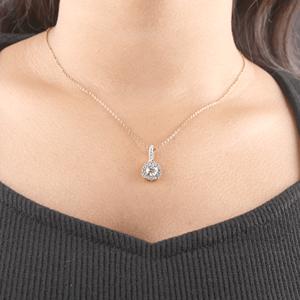 Collier pendentif halo en or 14 carats avec diamant rond de laboratoire de 0,99 carat total, diamant central de 5,80 mm, bijoux en or fin de luxe pour mariage - Product Image 2