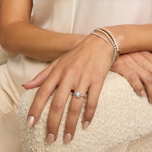 Bague de fiançailles solitaire ovale certifiée GIA, 2,53 carats, diamant de laboratoire E VS2, monture quatre griffes, en or massif 14 carats, cadeau de mariage - Product Image 3