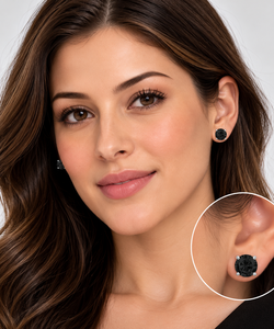 Boucles d'oreilles clous en argent sterling 925 avec zircon cubique noir rond de 8 mm, serties à griffes, pour femmes et jeunes filles - Vente en gros de bijoux de mode raffinés - Product Image 1