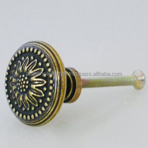 Perillas de latón elegantes para muebles decorativos, gabinetes, cajones, armarios, toque artístico para interiores - Product Image 1
