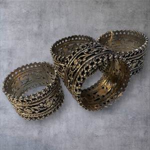 Elegant Dining Metal Napkin Ring Designed For Polished Table Presentation And Visual Balance - Product Image 2