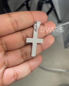 Colgante de Cruz con Moissanita Pavé, Joyería Religiosa, Estilo Hip Hop Bling, Plata 925 Bañada en Oro, Joyería de Lujo para Fiesta - Product Image 4