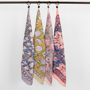 Juego de Pañuelos Cuadrados de Algodón con Estampado Floral Multicolor, Casuales, para Primavera/Verano, Suaves al Tacto - Product Image 2