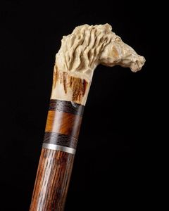 Bastón de cuerno de búfalo hecho a mano, bastón de cuerno natural con mango de cuerno, bastón con eje de madera, bastón antiguo. - Product Image 1