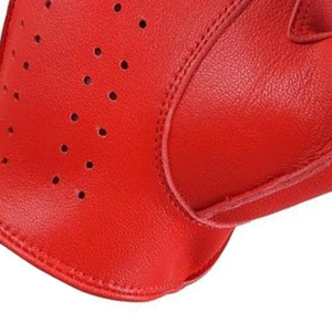 Gants de conduite de luxe en cuir véritable rouge pour hommes et femmes – Gants de course automobile en peau de mouton perforée et respirante – Classiques sans doublure - Product Image 6