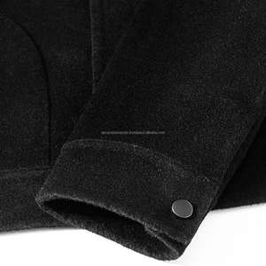 Chaqueta Deportiva Negra para Hombre, Elegante, Cálida y Cómoda para Usar en Invierno - Product Image 3