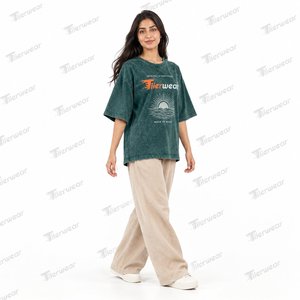 เสื้อยืดลำลองผู้หญิงไซส์ใหญ่ ผ้าฝ้าย 100% 200 GSM ซักแล้วแห้งไว ระบายอากาศดี แฟชั่นสตรีท รับผลิตแบบ OEM แบรนด์ส่วนตัว - Product Image 3
