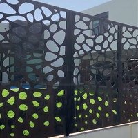Écrans en métal découpés au laser avec motifs personnalisés, technologie de précision CNC pour les cloisons intérieures et les murs extérieurs