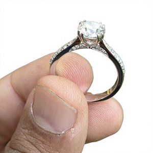 Anillo de Compromiso Solitario de Diamante Natural de 1 Quilate en Oro de 14K con Diamantes Laterales, Claridad SI, Anillo de Novia con Diamante Natural - Product Image 5