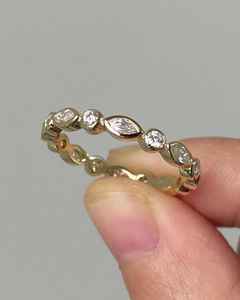Anillo de eternidad completo con corte marquesa y redondo, cultivado en laboratorio, para mujer, apilable, de oro macizo de 14K, amuleto de aniversario para pareja - Product Image 1