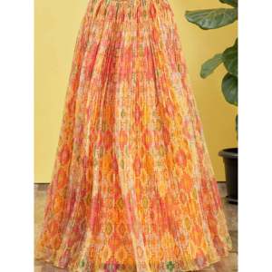 Lehenga Choli de Organza con Trabajo de Espejos en Amarillo Brillante para la Noche - Product Image 3